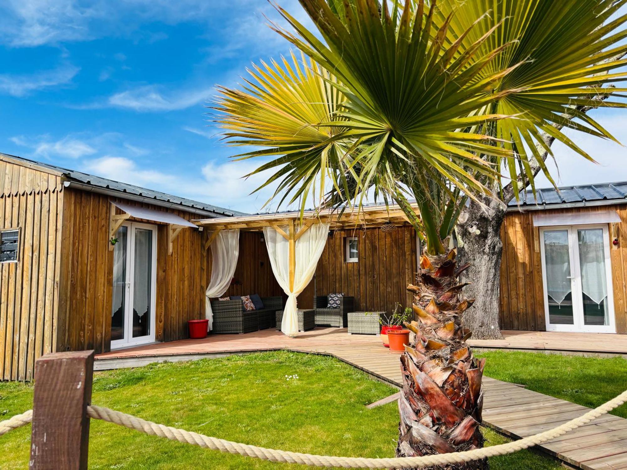 Les Petits Chalets De Kzo La Teste-de-Buch Exterior photo